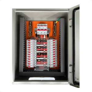 Quadro de Distribuição Sobrepor com Kit Trifásico 100A para 20 Circuitos (MONTADO)